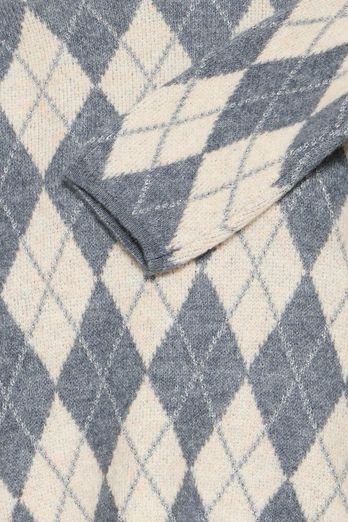 B.Young Bynafta Jumper