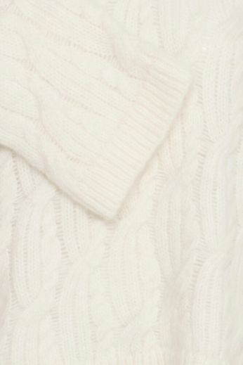 B.Young Byomhu Jumper