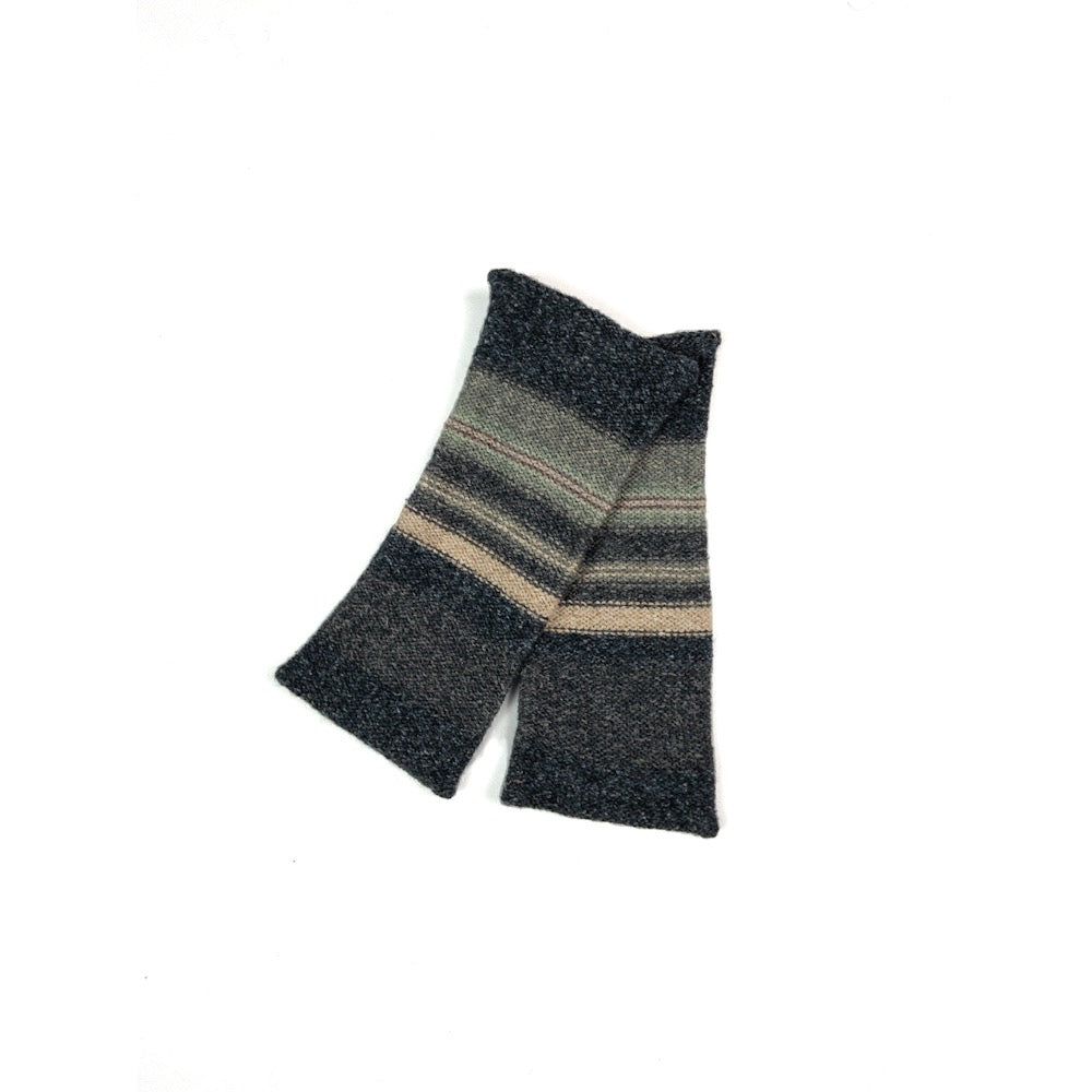 Stripe wrist warmers