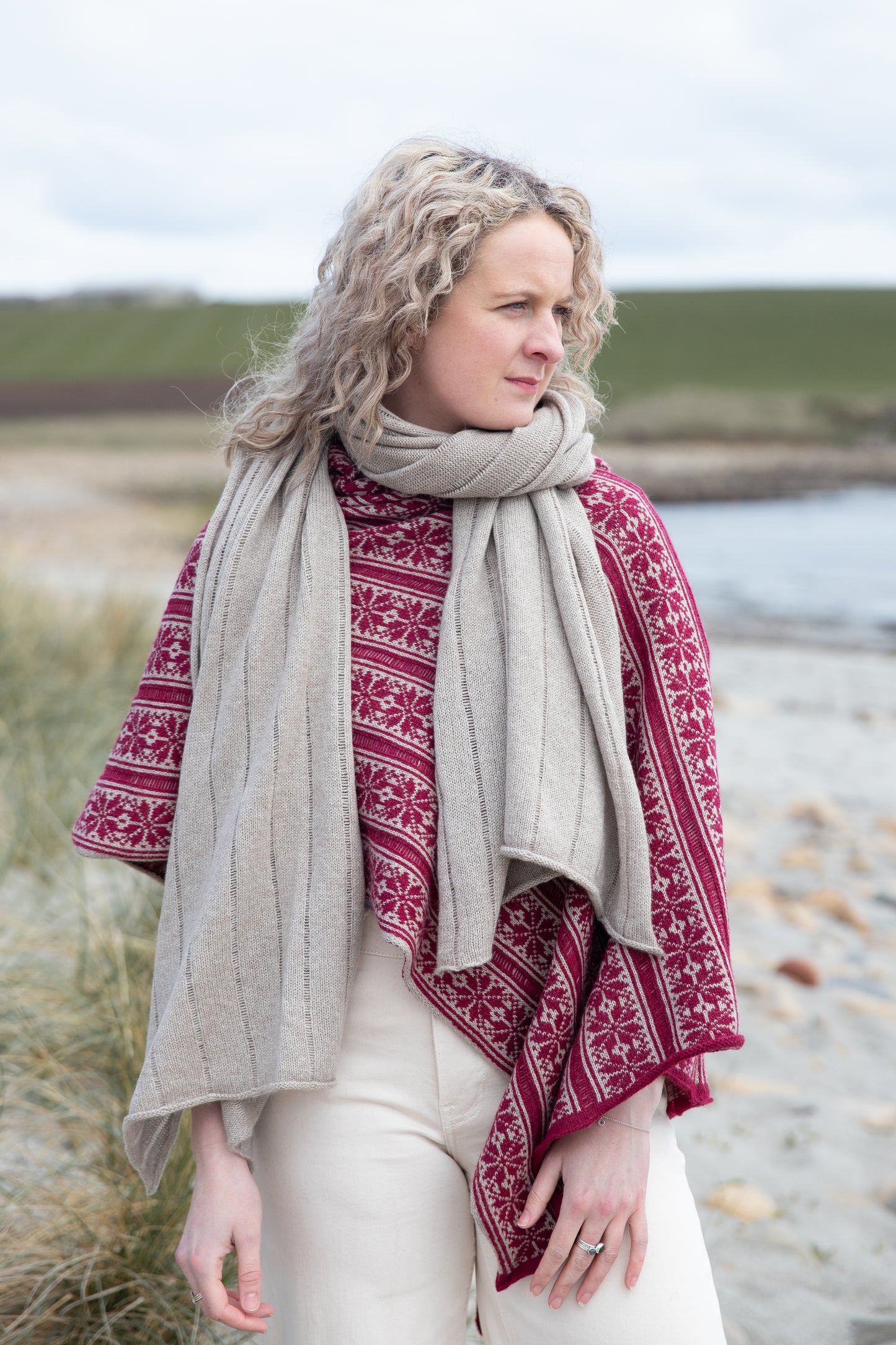 
                  
                    Nova Poncho
                  
                