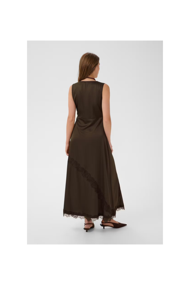 
                  
                    Saint Tropez Tegan dress
                  
                
