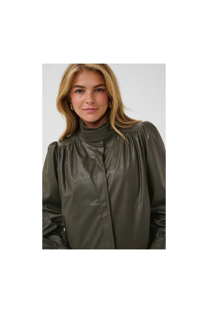 
                  
                    Saint Tropez Toma jacket
                  
                