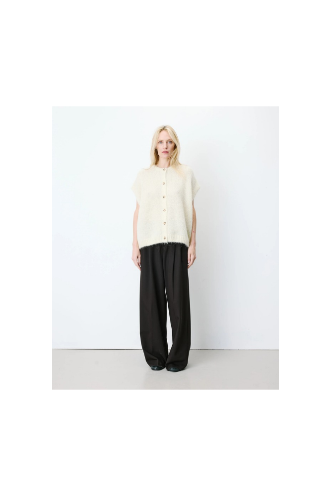 
                  
                    Grace & Mila Addison Knit
                  
                