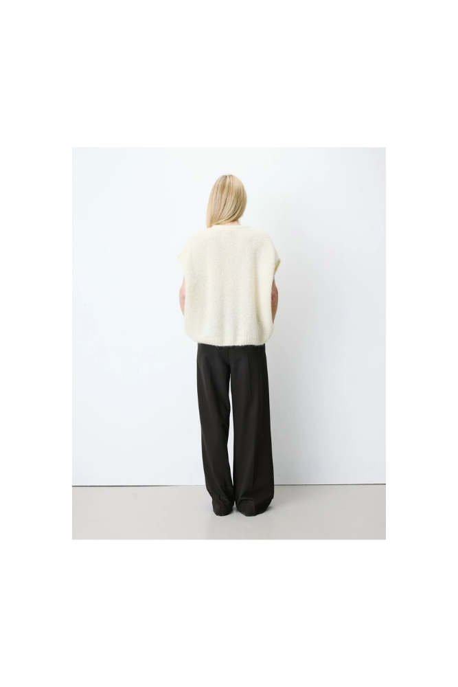 
                  
                    Grace & Mila Addison Knit
                  
                