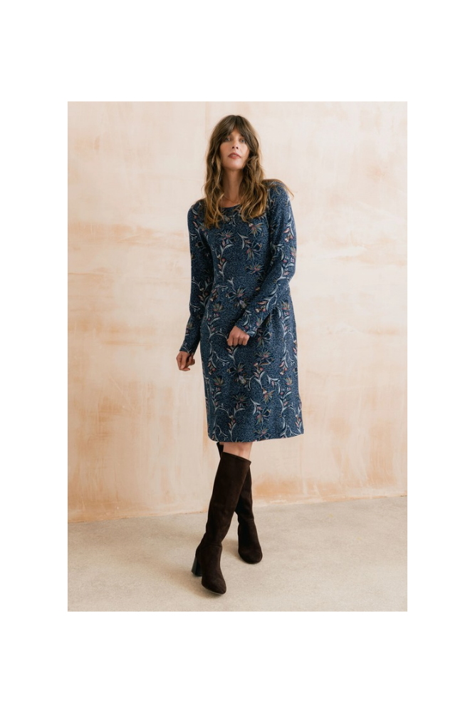
                  
                    Lily & Me Frampton dress
                  
                