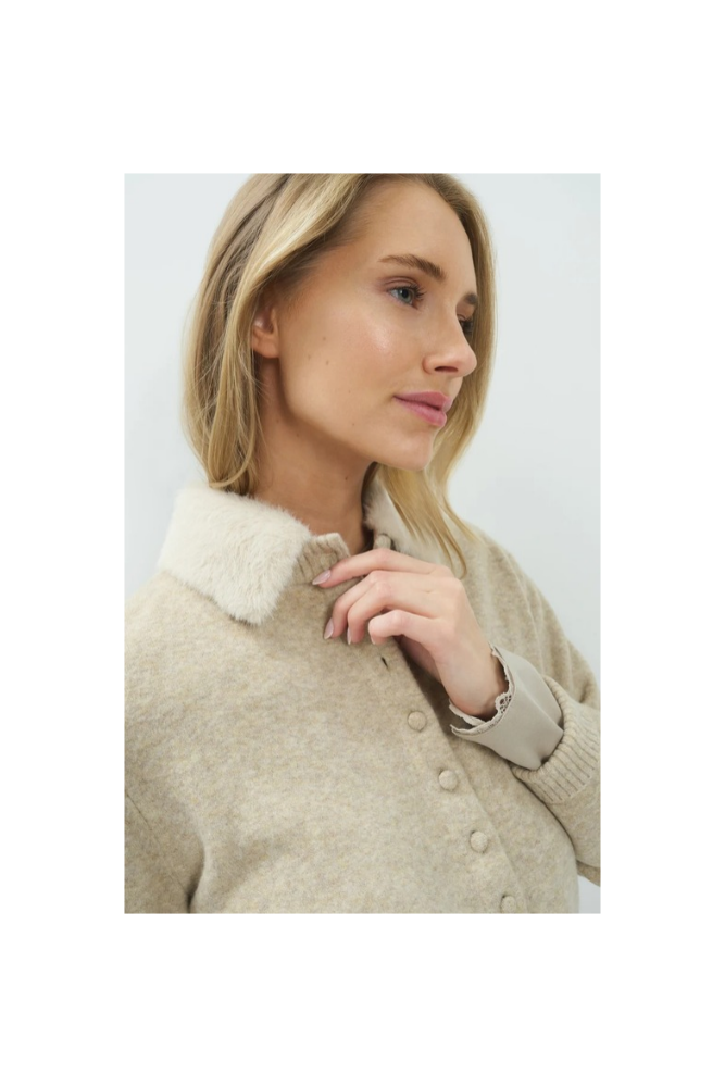 
                  
                    Yaya cardigan with detachable collar
                  
                