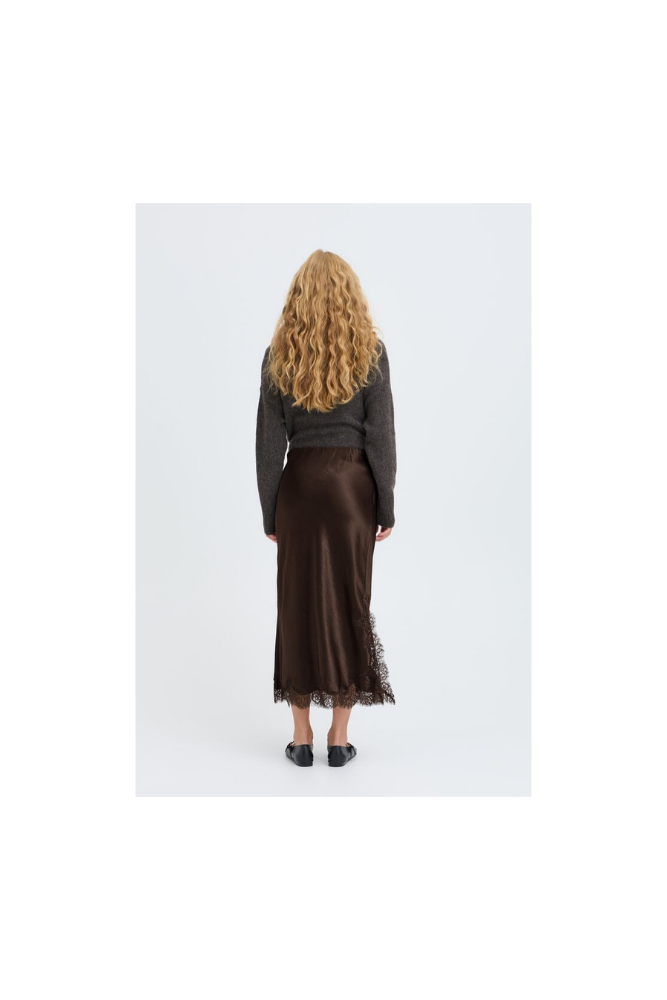 
                  
                    B.Young Byjoyous skirt
                  
                
