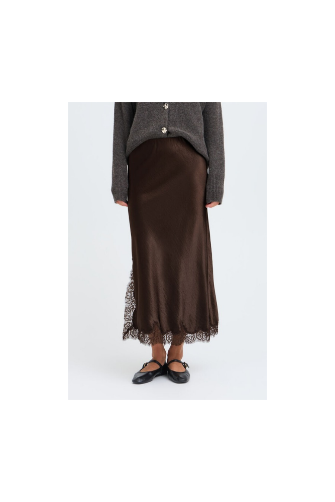 
                  
                    B.Young Byjoyous skirt
                  
                