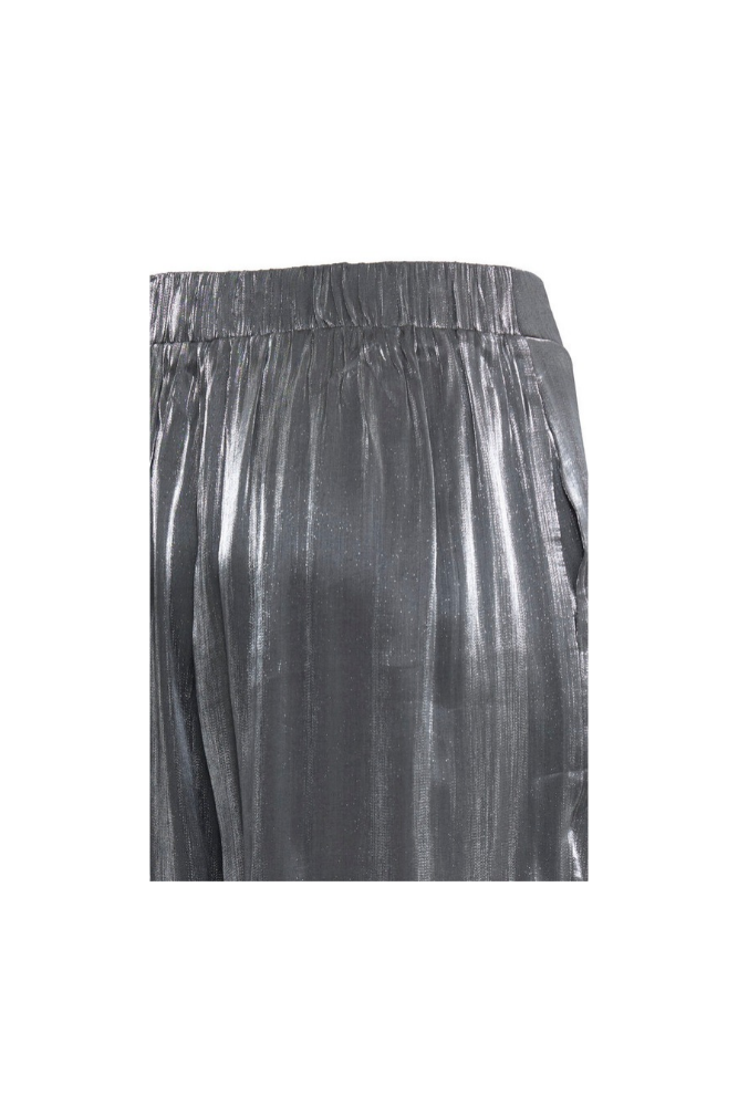 
                  
                    Ichi Ihflashy trousers
                  
                