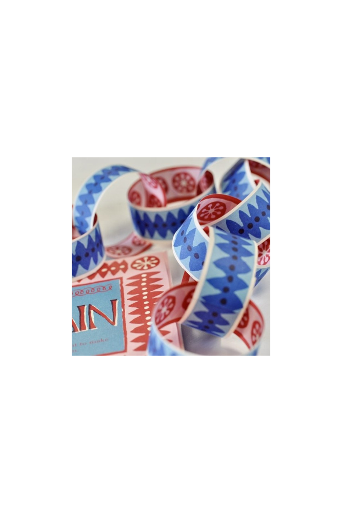 
                  
                    Cambridge Imprint Paperchain
                  
                