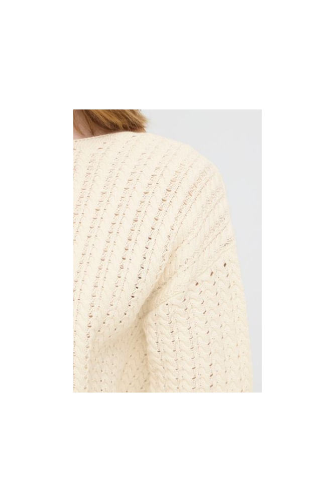 
                  
                    Ichi Ihbesiane Jumper
                  
                