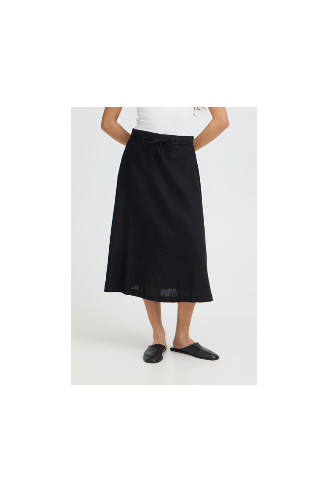 
                  
                    Ichi Ihlinno Skirt
                  
                