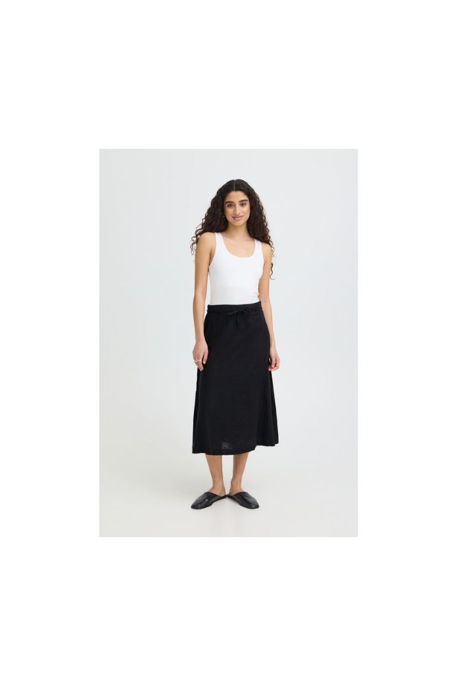 
                  
                    Ichi Ihlinno Skirt
                  
                