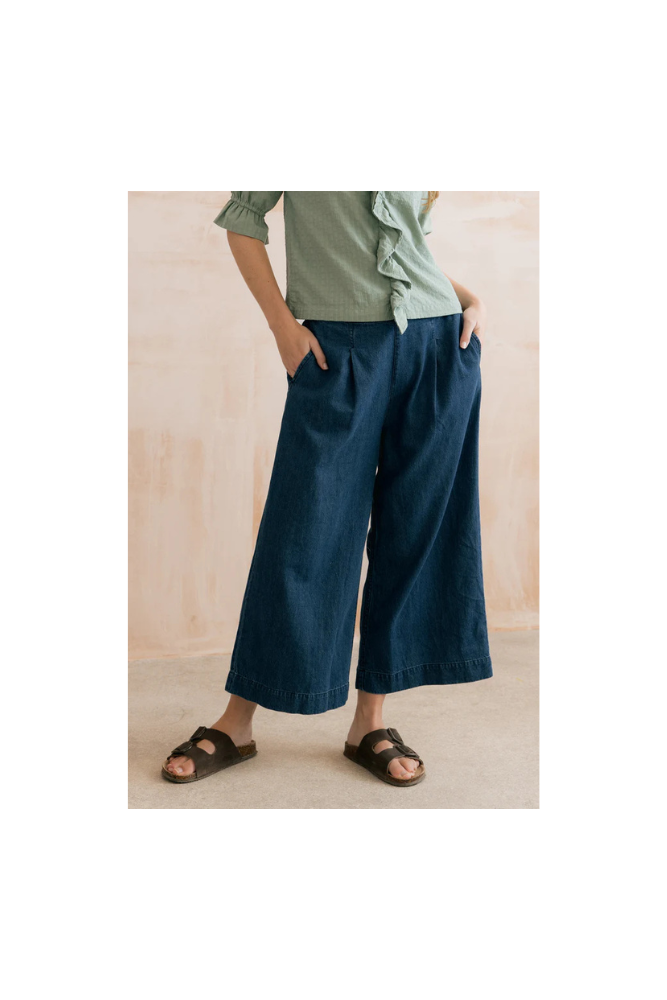 
                  
                    Lily & Me Summer Trousers
                  
                