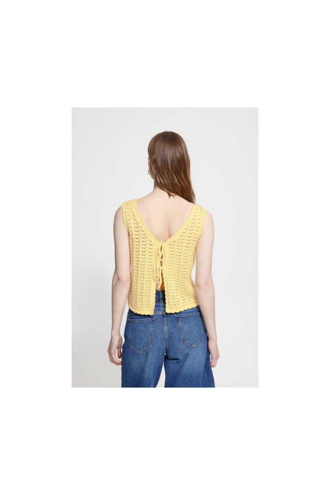 
                  
                    Ichi Ihdosia waist coat
                  
                