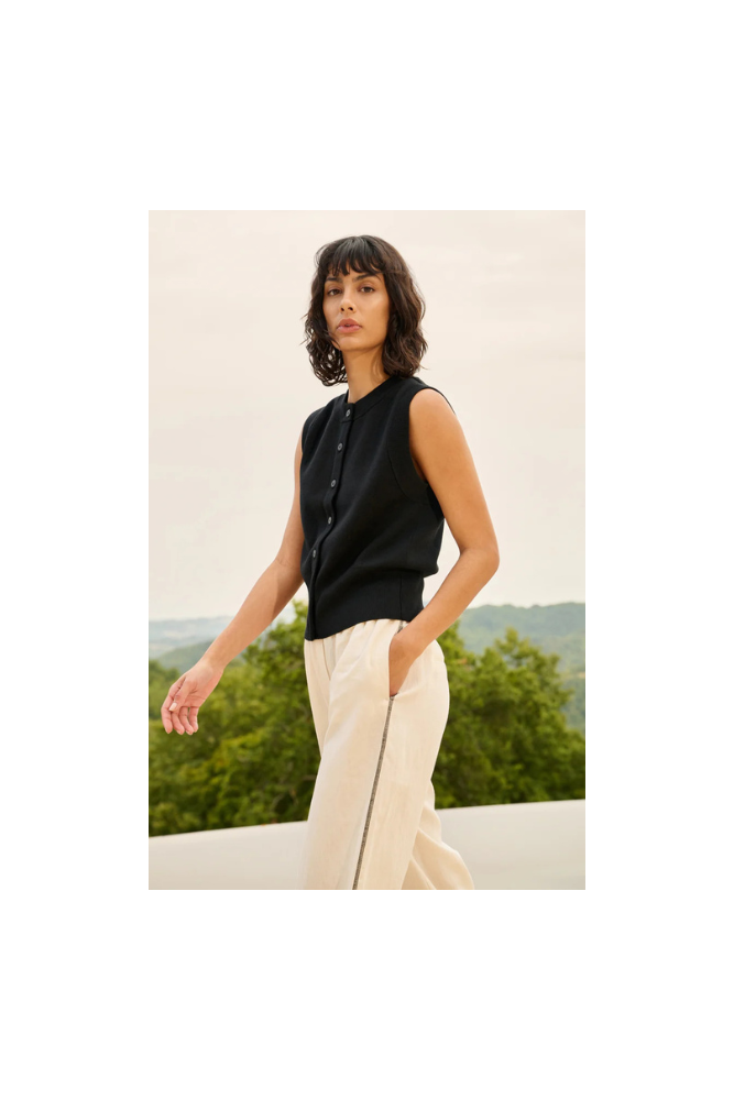 
                  
                    Yaya sleeveless fine knit cardigan
                  
                