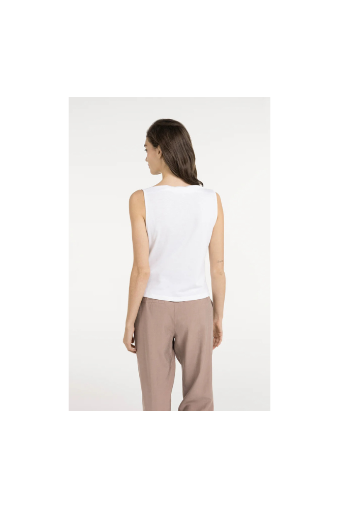 
                  
                    Yaya sleeveless top with boat neck
                  
                