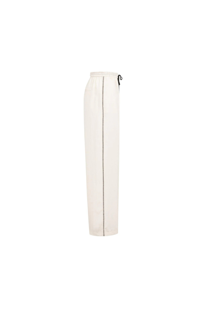 
                  
                    Yaya trousers with wide legs
                  
                