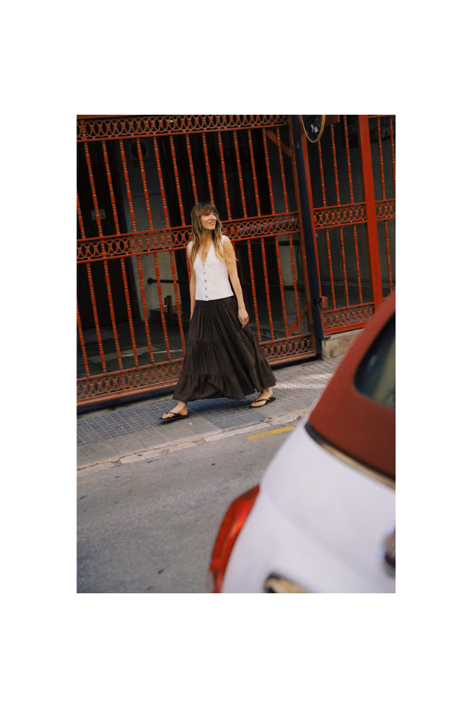 
                  
                    B.Young Byjoannie skirt
                  
                