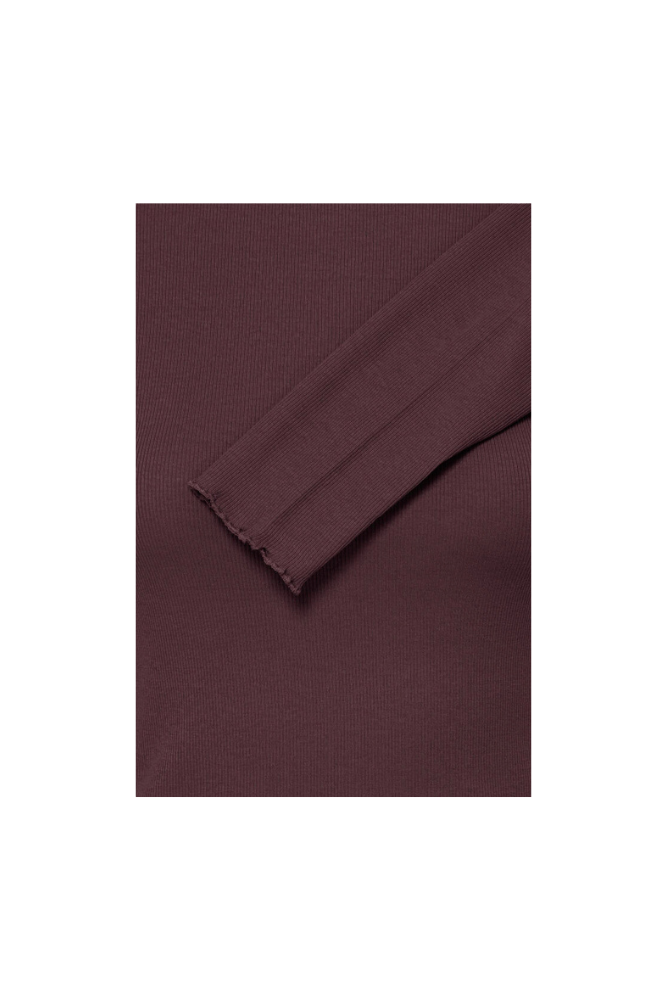 
                  
                    B.Young Bytone top
                  
                