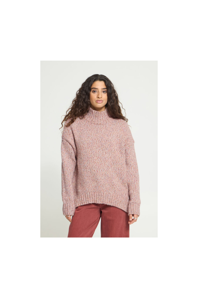 
                  
                    Ichi Ihfanny Jumper
                  
                