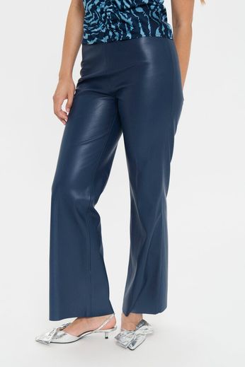 
                  
                    Saint Tropez Dowie Trousers
                  
                